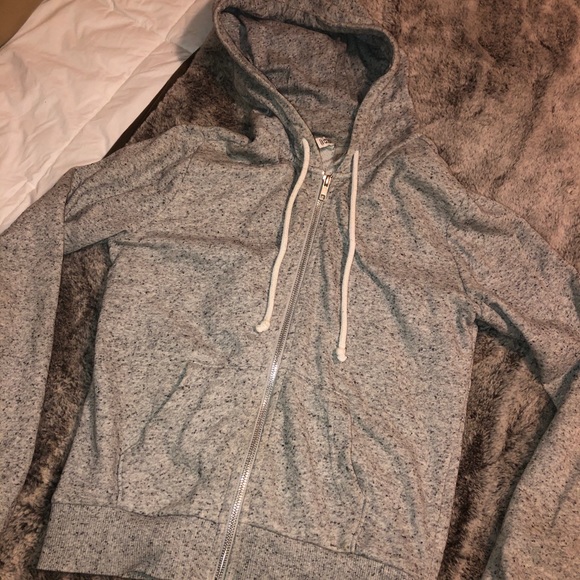 Divided Tops - Gray Hoodie